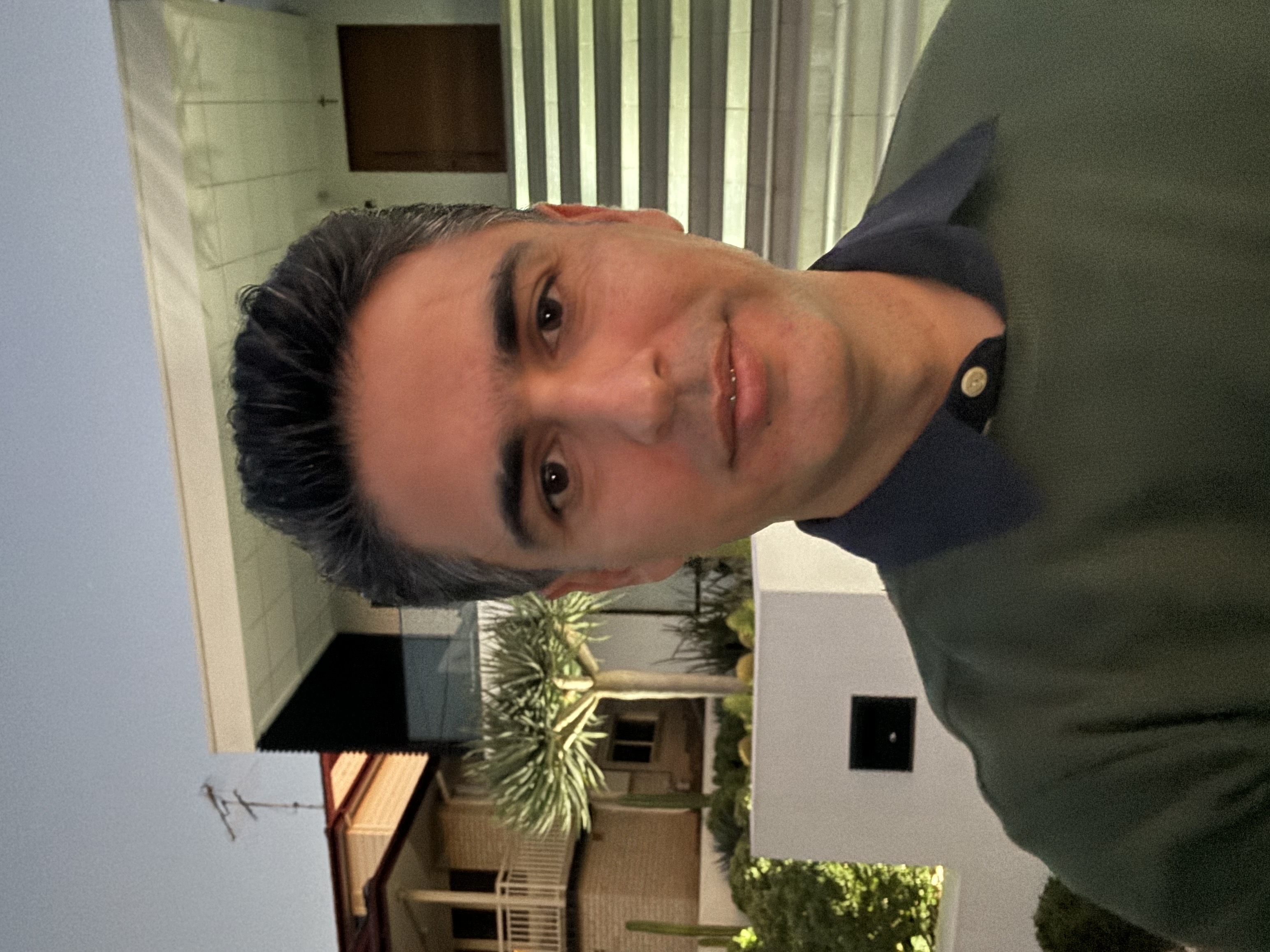 Mohsen  A